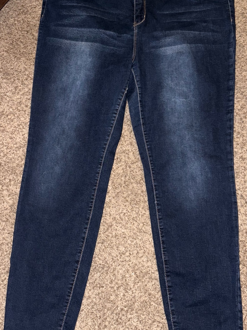 Time and Tru Women's Straight Leg Dark Blue Jeans
